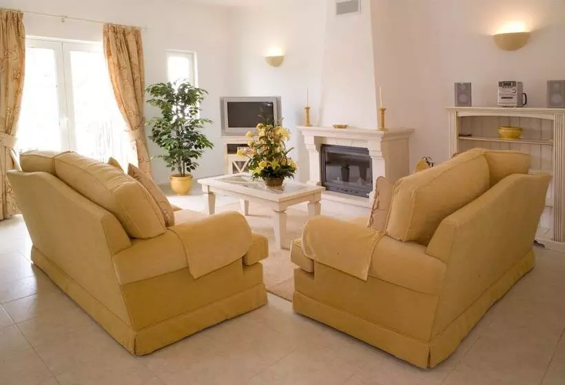 ویلا دلوکس 2 خوابه, Quinta Da Encosta Velha Golf & Leisure Village
