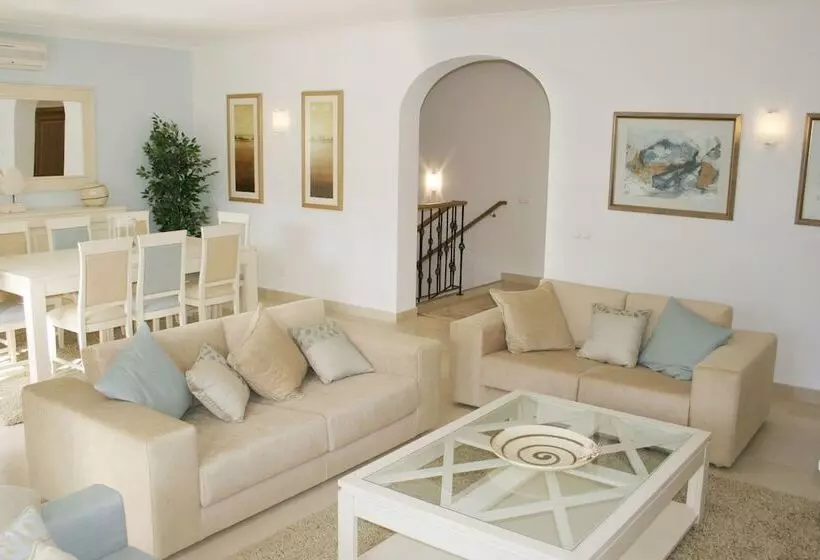 ویلا دلوکس 3 خوابه, Quinta Da Encosta Velha Golf & Leisure Village