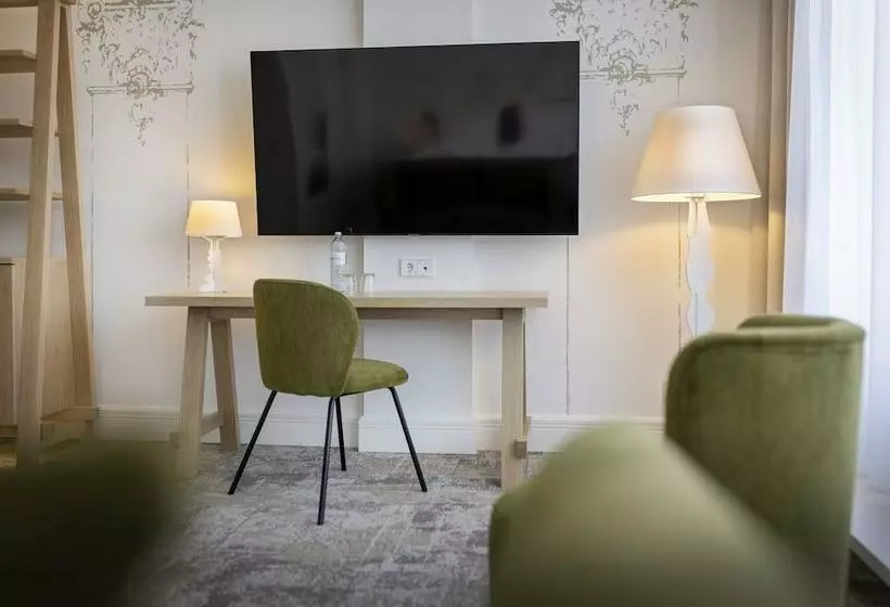 デラックスジュニアスイート, Arcotel Kaiserwasser Wien