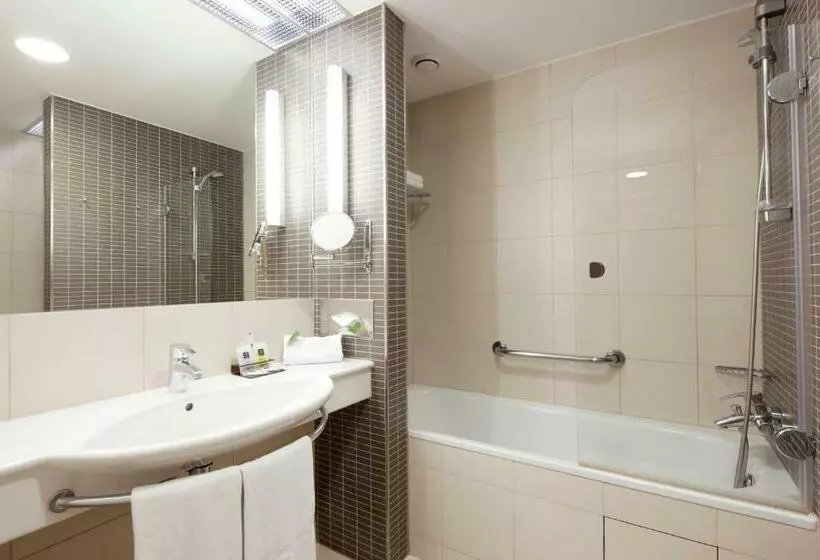 Perhehuone, Clarion Congress Hotel Prague