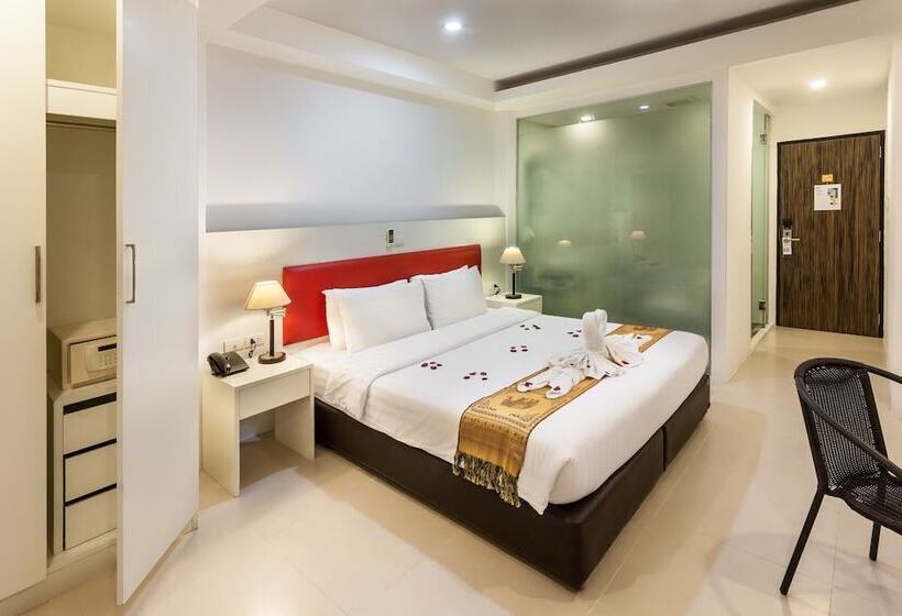 수피리어 룸, Armoni Patong Beach