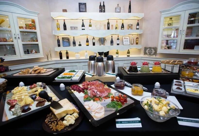 חדר דלוקס, Classic