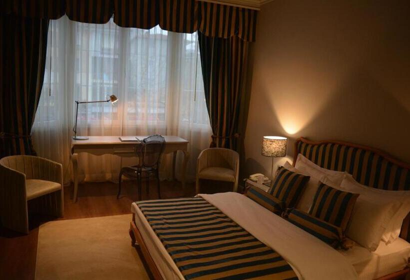 חדר דלוקס, Classic