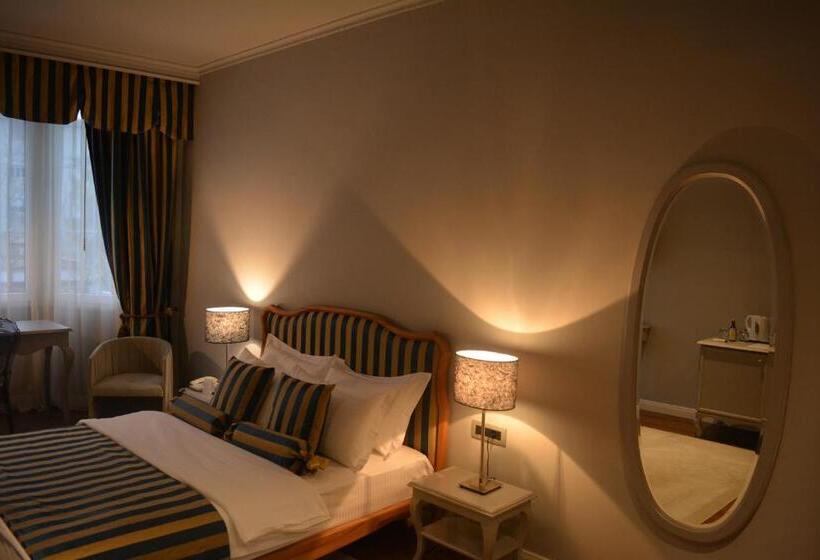 חדר דלוקס, Classic