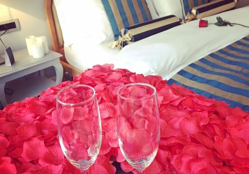 חדר דלוקס, Classic