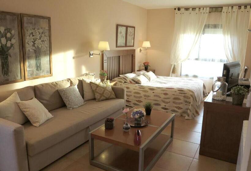 带露台的套间, Era Conte