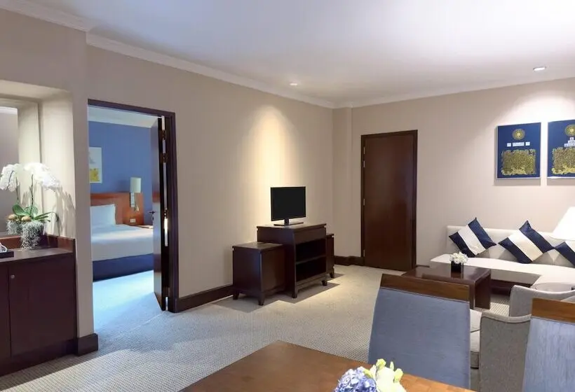 سوییت اجرایی, Hyatt Regency Bangkok Suvarnabhumi Airport