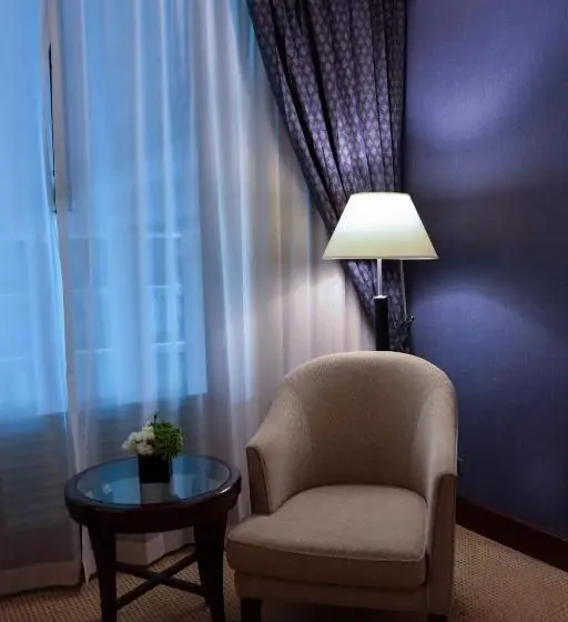 اتاق استاندارد با تخت بزرگ, Hyatt Regency Bangkok Suvarnabhumi Airport