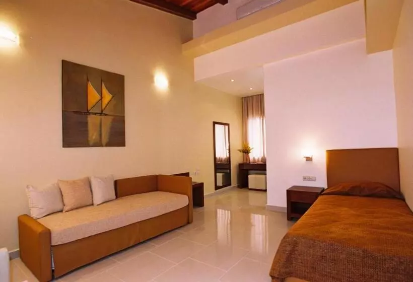 اتاق خانوادگی با چشم‌انداز دریا, Lemnos Village Resort