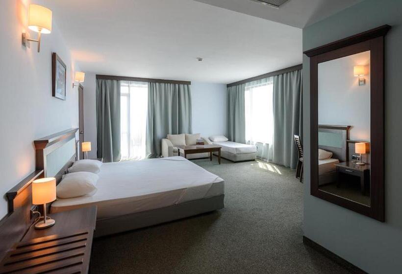 ファミリールーム, Lion Sunny Beach