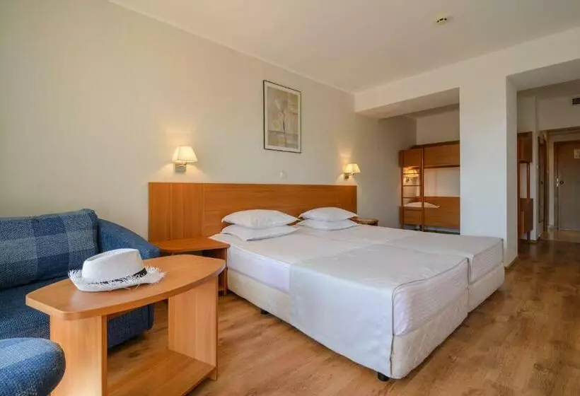 سوییت جونیور, Madara Park Hotel All Inclusive