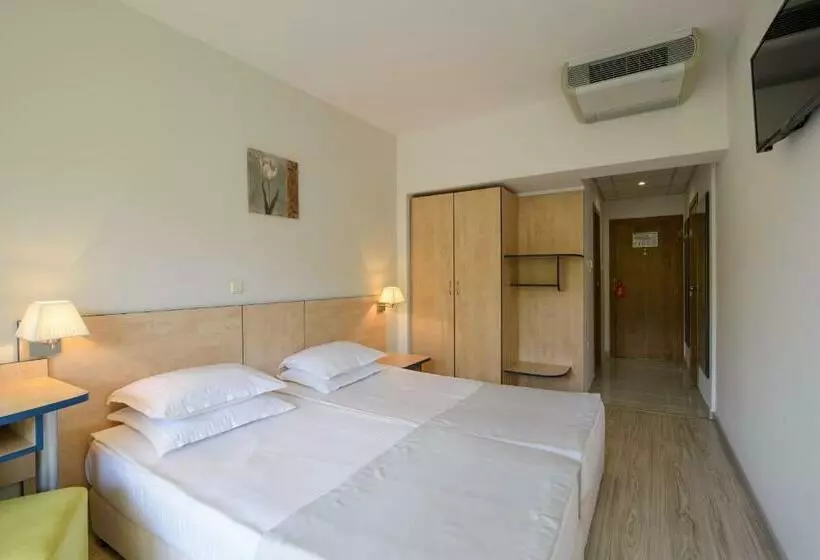 اتاق خانوادگی, Madara Park Hotel All Inclusive