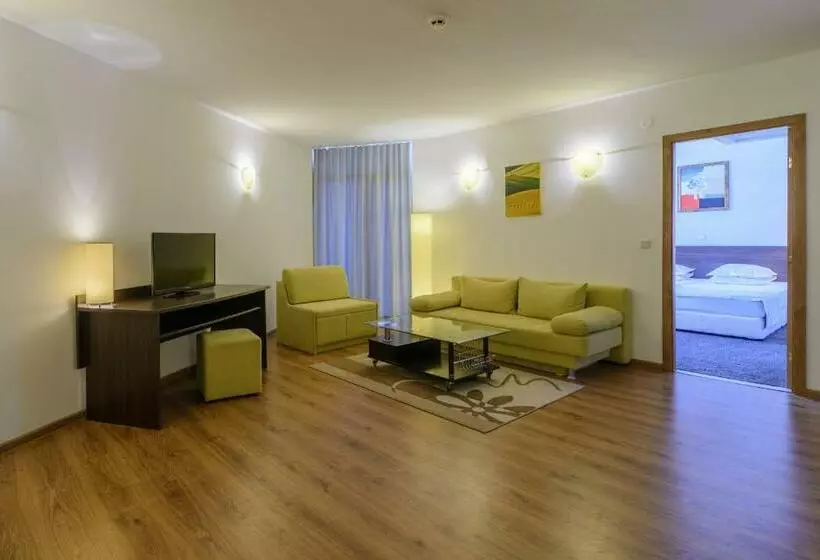 آپارتمان 1 خوابه, Madara Park Hotel All Inclusive