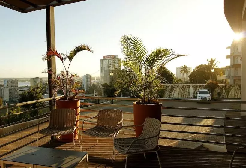 سوئیت با بالکن, Montebelo Girassol Maputo