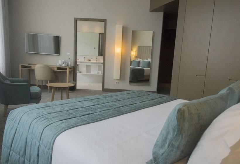 프레지덴셜 스위트, Montebelo Girassol Maputo