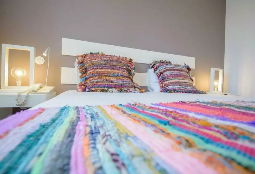 اتاق استاندارد با چشم‌انداز شهر, Oasis Porto Grande