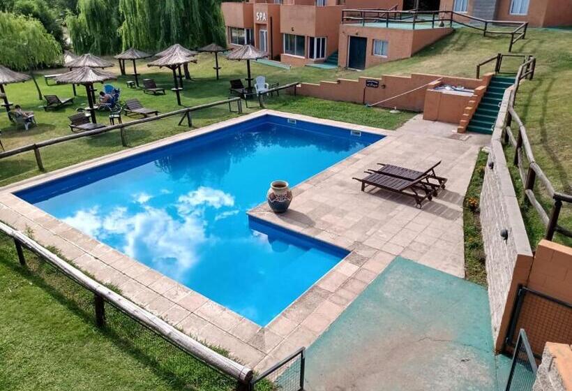 バルコニー付きスタンダードルーム, Posada Terrazas Con Pileta Climatizada