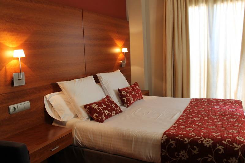 标准间, Restaurante El Tollo