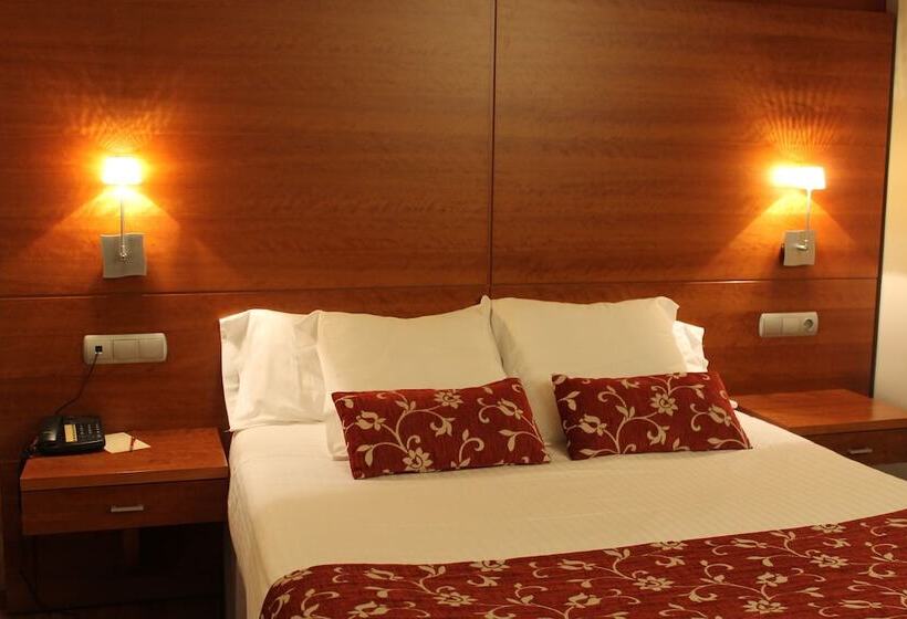 标准间, Restaurante El Tollo