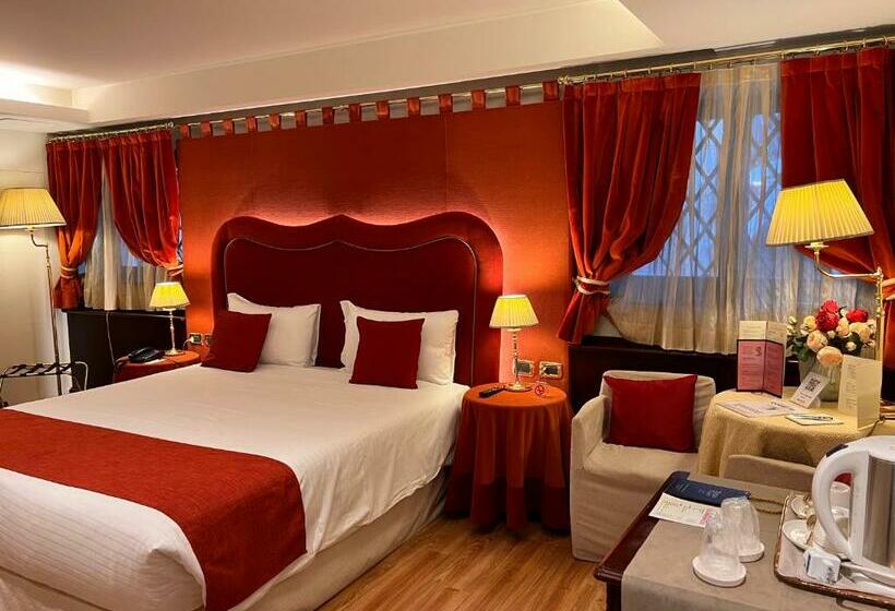 اتاق استاندارد در طبقه همکف, Ruzzini Palace