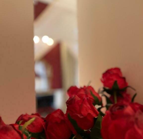 سوییت جونیور لوکس, Ruzzini Palace