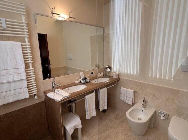 Classic Room with Views, Ruzzini Palace