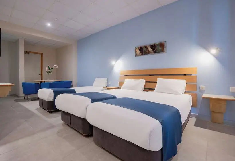Triple Room Sea View, Xemxija Bay