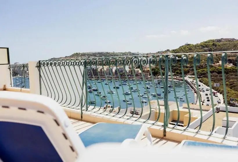 1 Bedroom Penthouse Apartment, Xemxija Bay