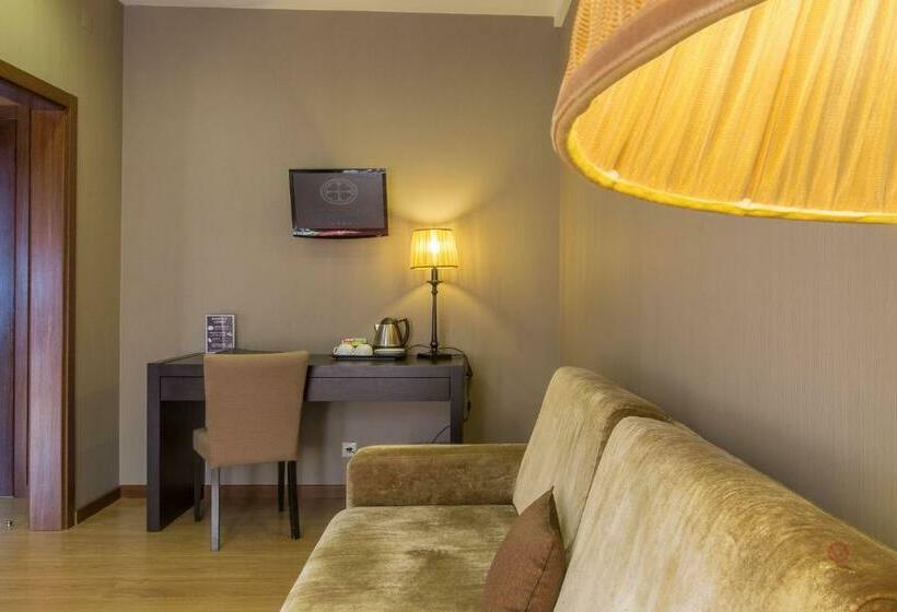 جناح, Your Hotel & Spa Alcobaça