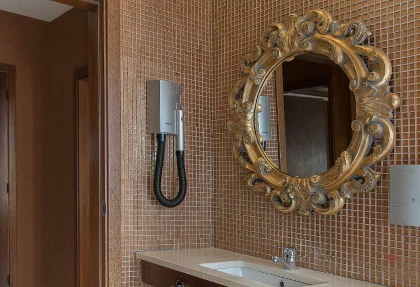 جناح, Your Hotel & Spa Alcobaça