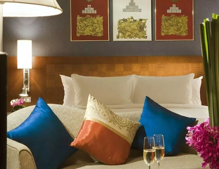 سوییت جونیور, Hyatt Regency Bangkok Suvarnabhumi Airport