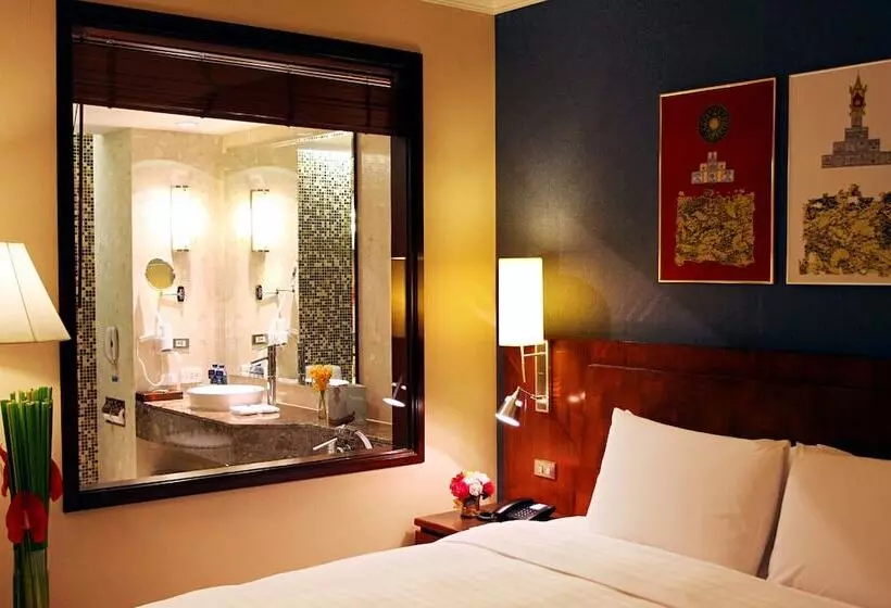 سوییت جونیور, Hyatt Regency Bangkok Suvarnabhumi Airport