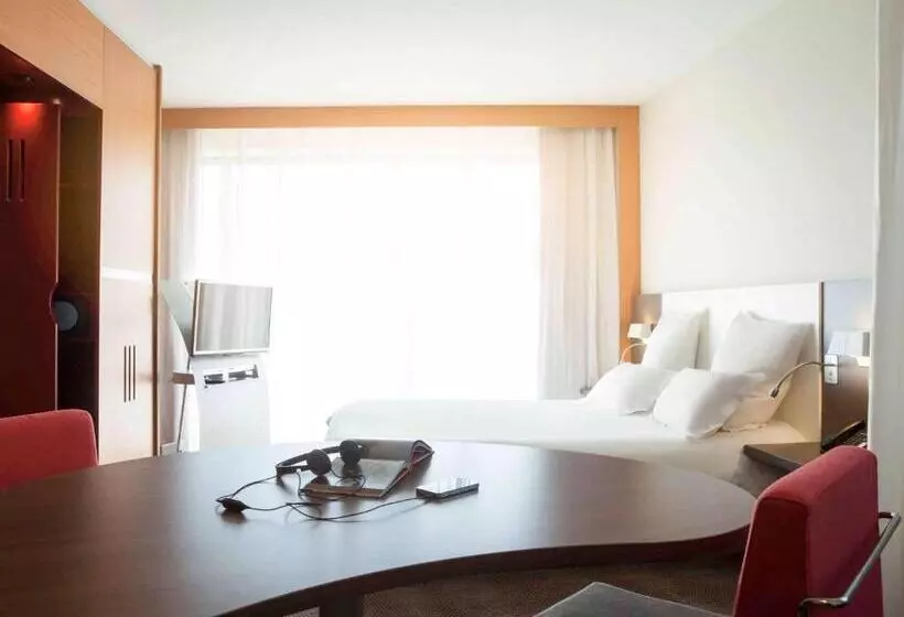 سوئیت دولوکس با چشمانداز, Novotel Suites Rouen Normandie