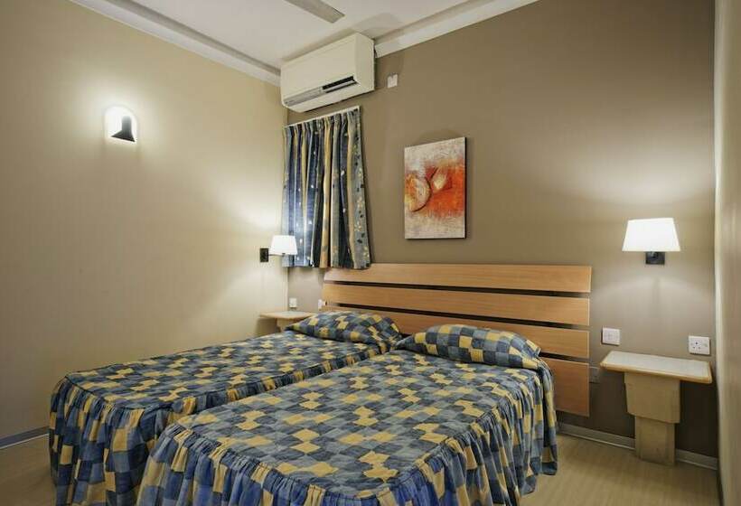 إستوديو قياسى, Porto Azzurro Aparthotel