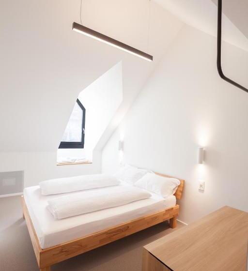 Номер Стандарт, Auberge Au Mai