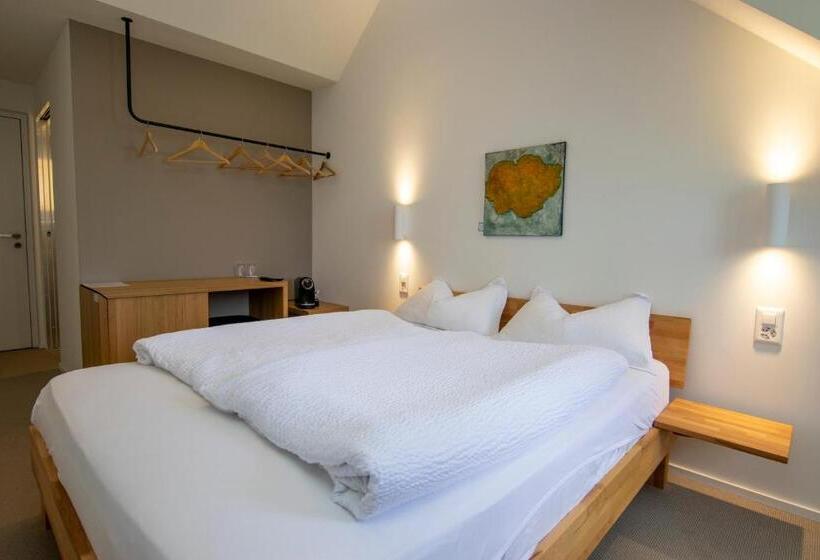 Номер Стандарт, Auberge Au Mai