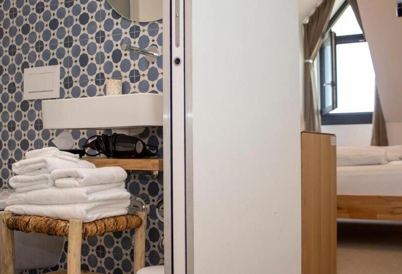 Номер Deluxe, Auberge Au Mai