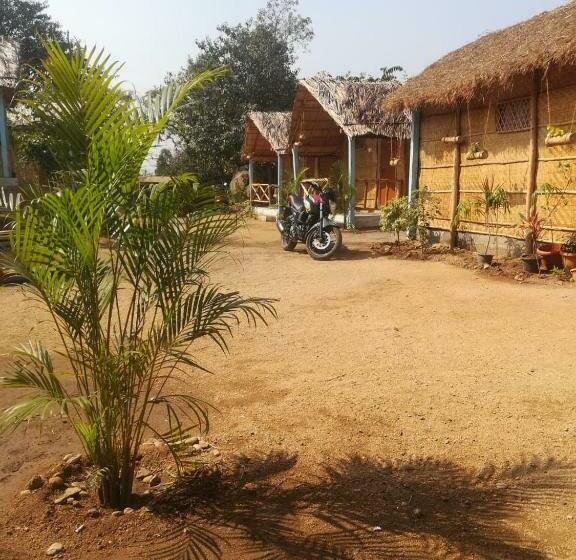 スタンダードルーム, Hampi Nature Cottage