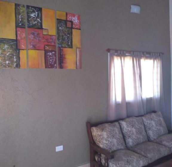 ファミリールーム, Tierras De Shiva