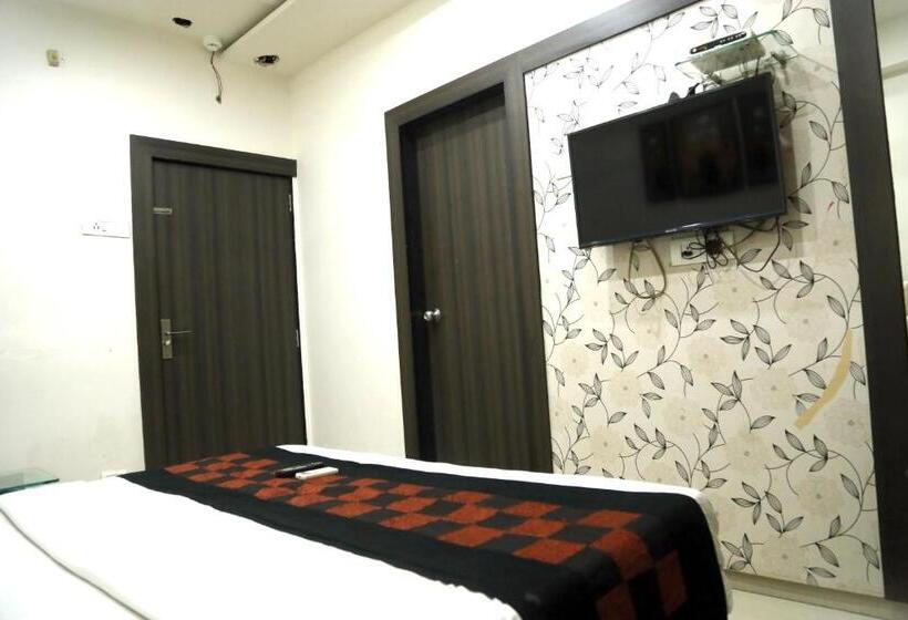 Номер Deluxe, City Inn