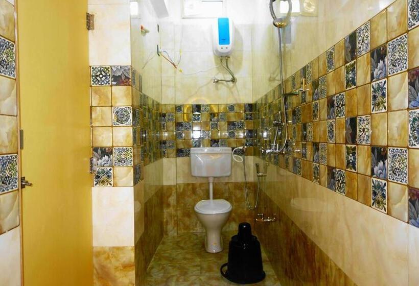 اتاق استاندارد با تخت بزرگ, Hcb