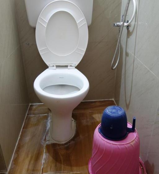 اتاق لوکس, Hcb