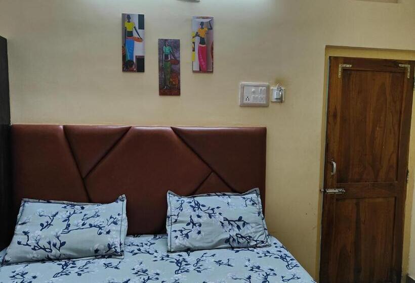 اتاق لوکس, Hcb