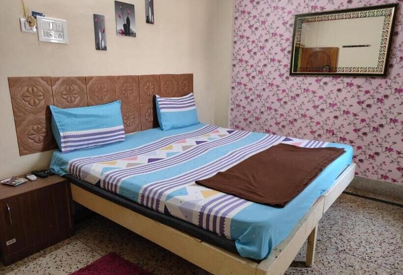 اتاق لوکس, Hcb