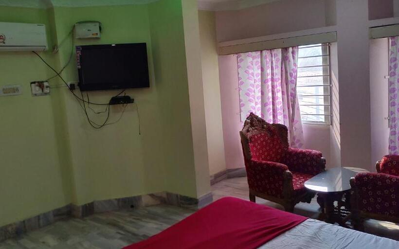 اتاق استاندارد با تخت بزرگ, Hcb