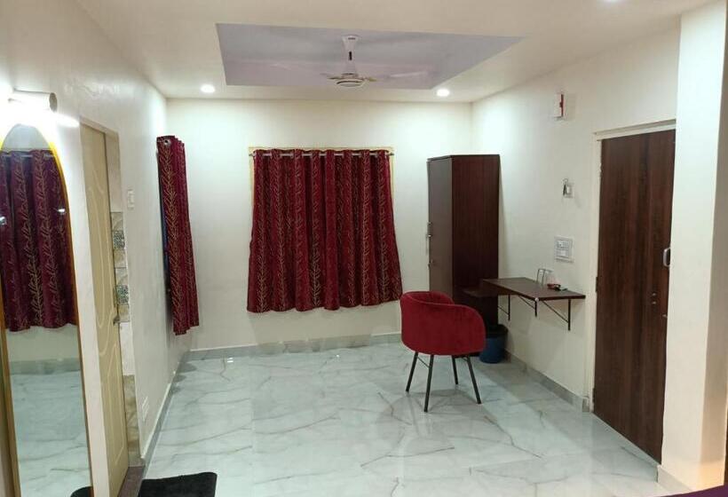 اتاق استاندارد با تخت بزرگ, Hcb