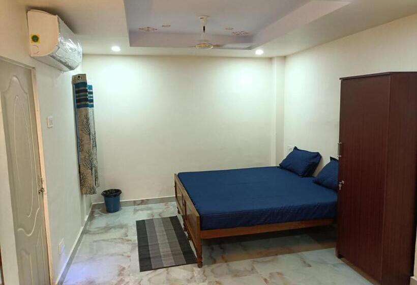 اتاق استاندارد با تخت بزرگ, Hcb