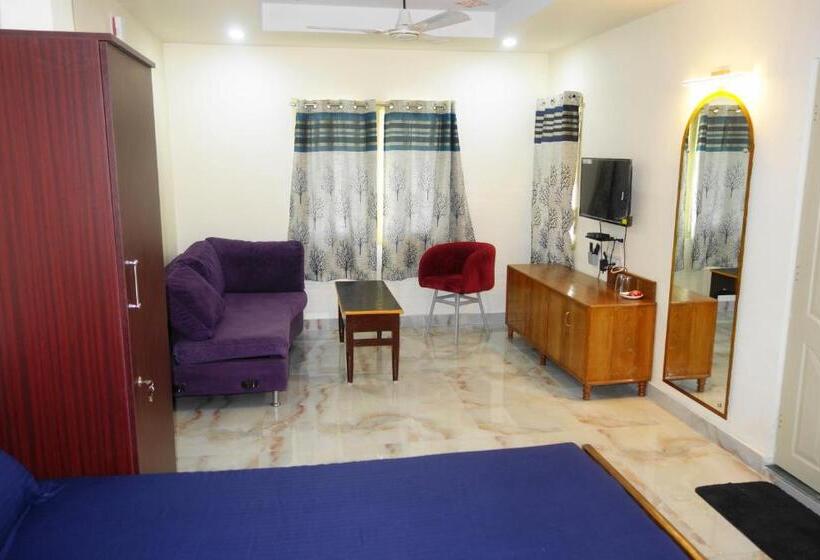 اتاق استاندارد با تخت بزرگ, Hcb