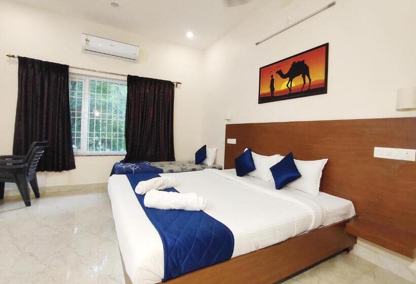 اتاق استاندارد سه نفره, Pv Resort   Auro Beach