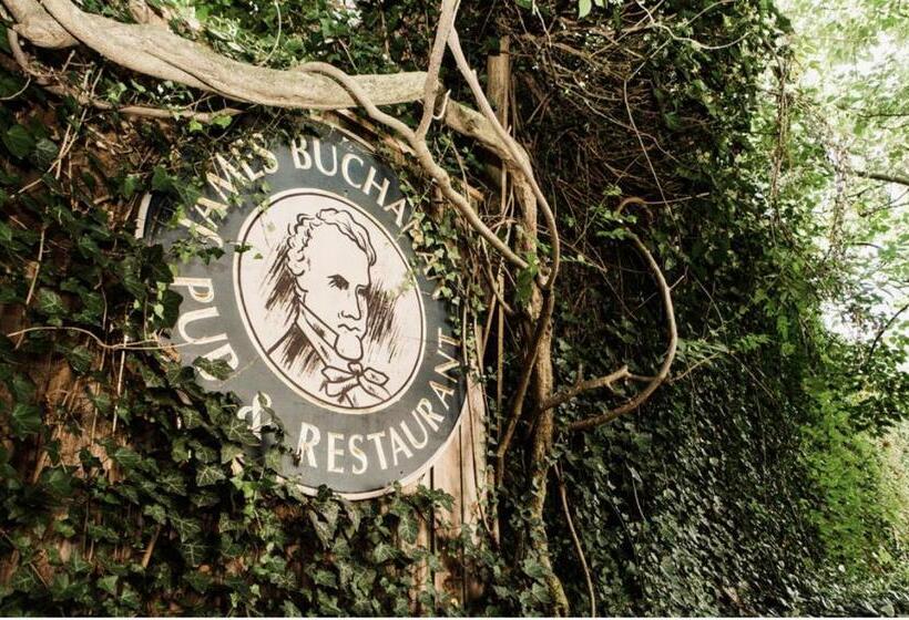 غرفة قياسية مطلّة علي الحديقة, James Buchanan Hotel, Trademark Collection By Wyndham